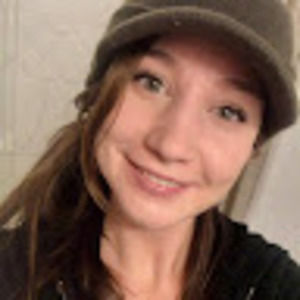 Meet your Posher, Lydia